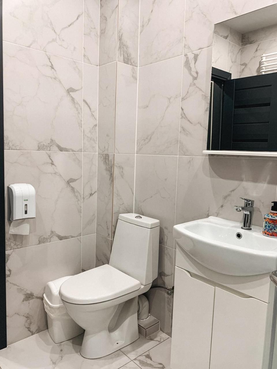 Apartments Domovik Mira 11S/5 Mukaçeve Dış mekan fotoğraf